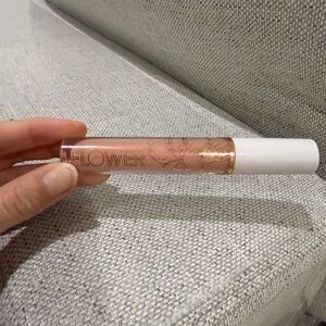 FLOWER matte Lip Gloss - Pink